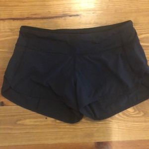 Lululemon speed sports size 6